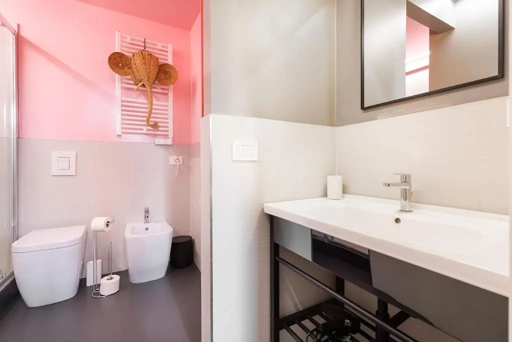 Apartment Navigli Suite 5 Stelle Free Wifi Ac Netflix Milan